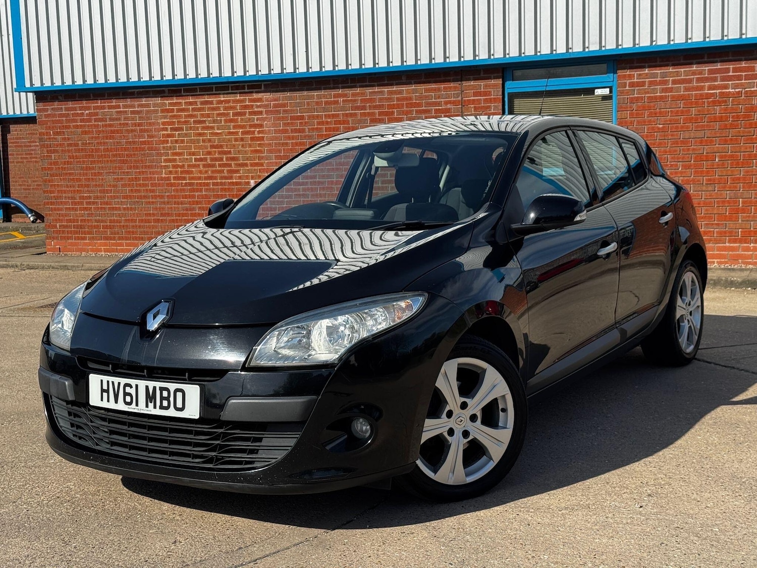 Used Renault Megane 2011 for sale - 78157644: Photo 3