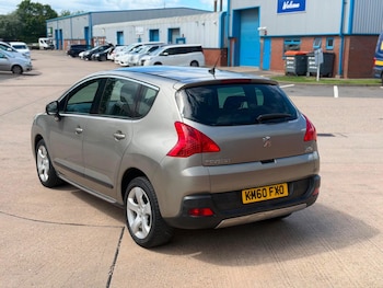 Used Peugeot 3008 2011 for sale - 78898234: Photo
