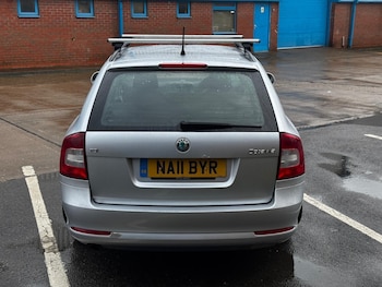 Used Skoda Octavia 2011 for sale - 77343962: Photo