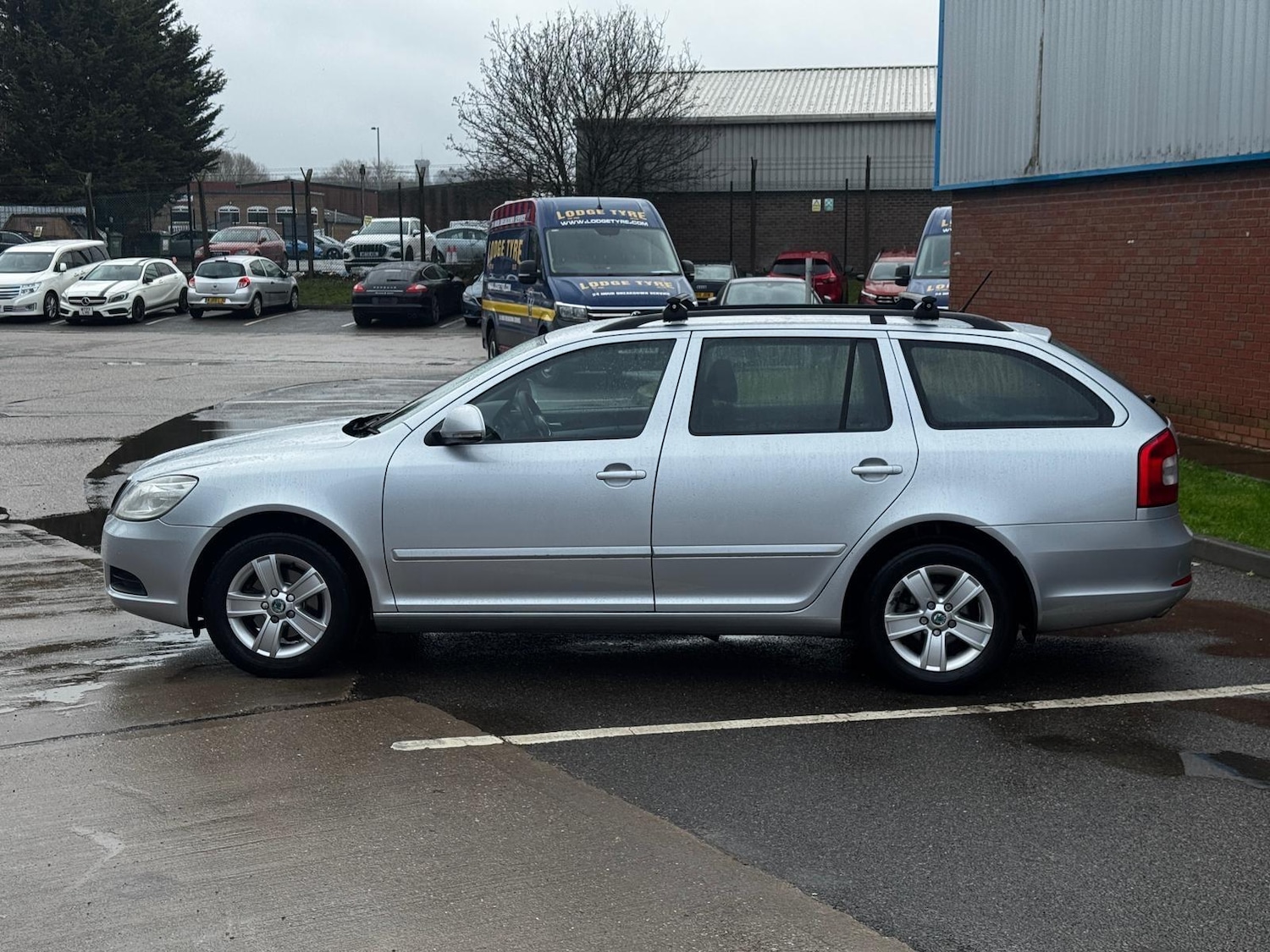 Used Skoda Octavia 2011 for sale - 77343962: Photo 7