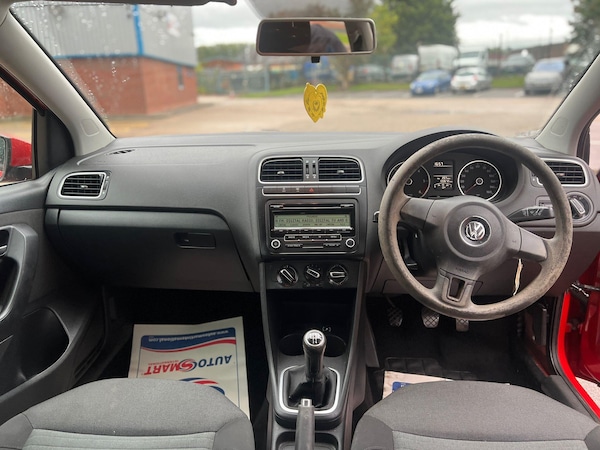 Used Volkswagen Polo 2011 for sale - 76201147: Photo 20