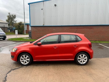 Used Volkswagen Polo 2011 for sale - 76201147: Photo 3