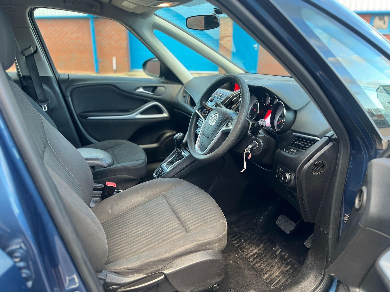 Used Vauxhall Zafira Tourer 2016 for sale - 77101960: Photo 13