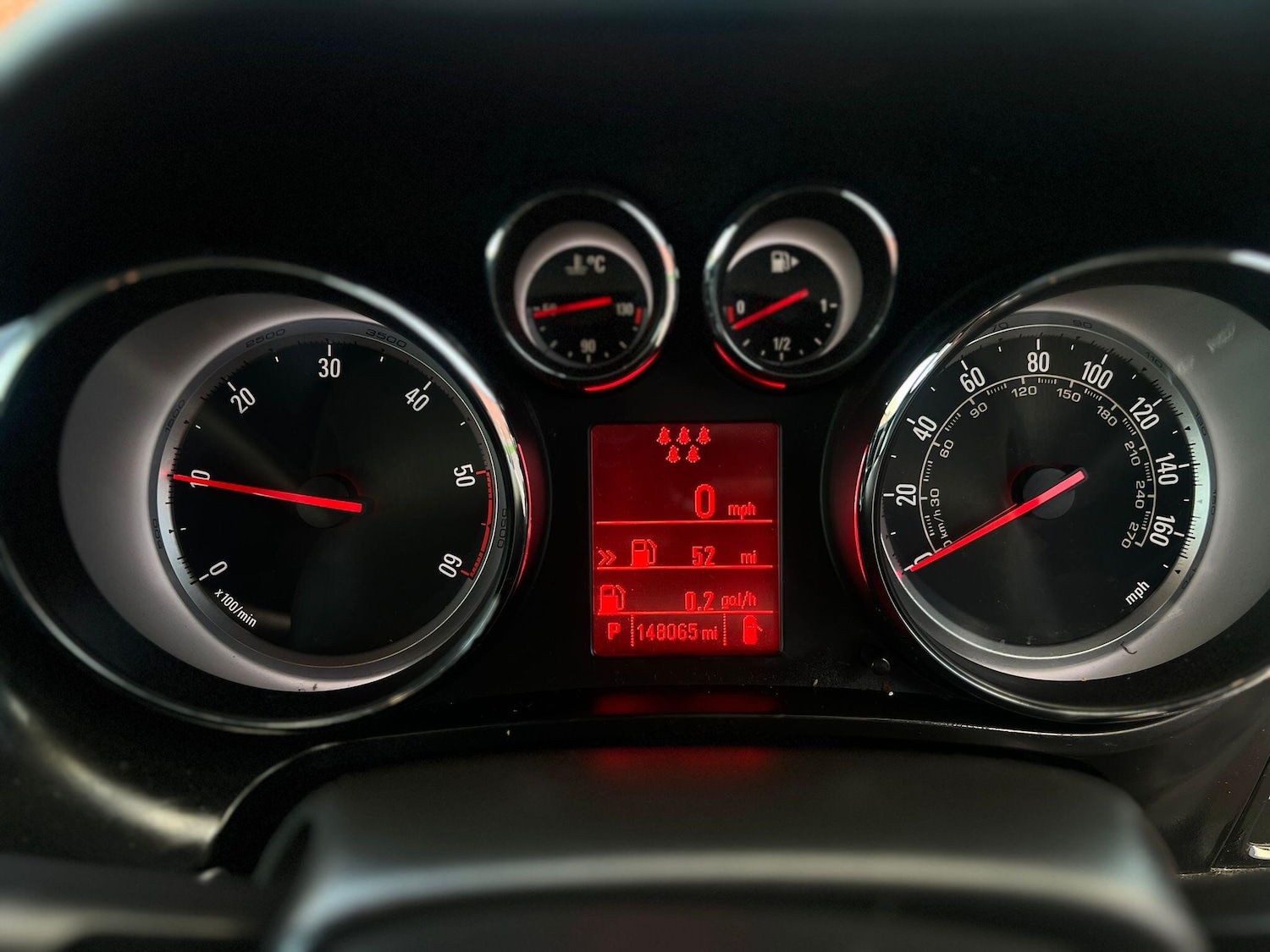 Used Vauxhall Zafira Tourer 2016 for sale - 77101960: Photo 25