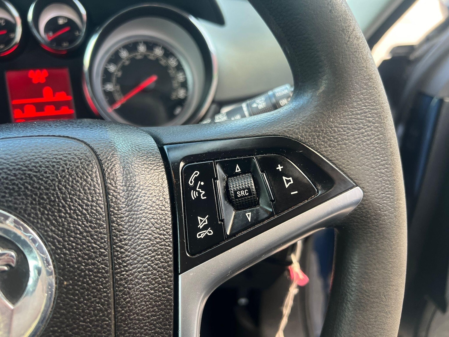 Used Vauxhall Zafira Tourer 2016 for sale - 77101960: Photo 27