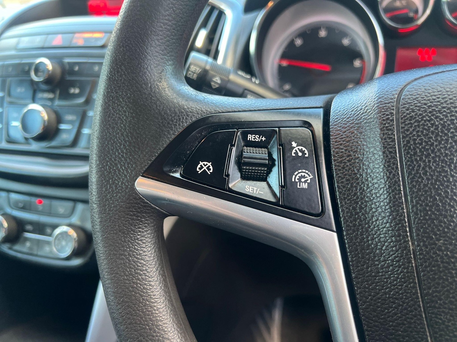 Used Vauxhall Zafira Tourer 2016 for sale - 77101960: Photo 28