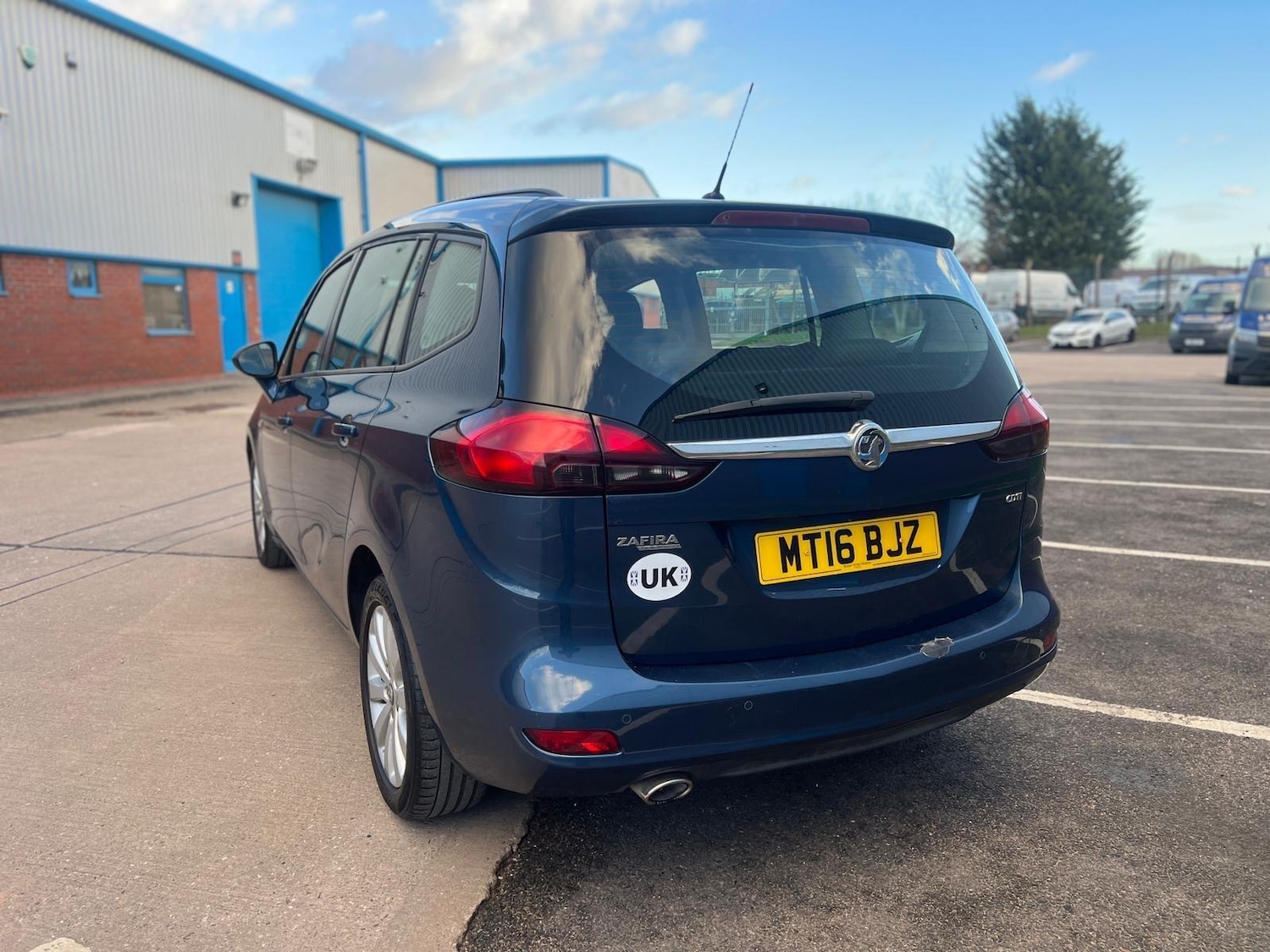 Used Vauxhall Zafira Tourer 2016 for sale - 77101960: Photo 9