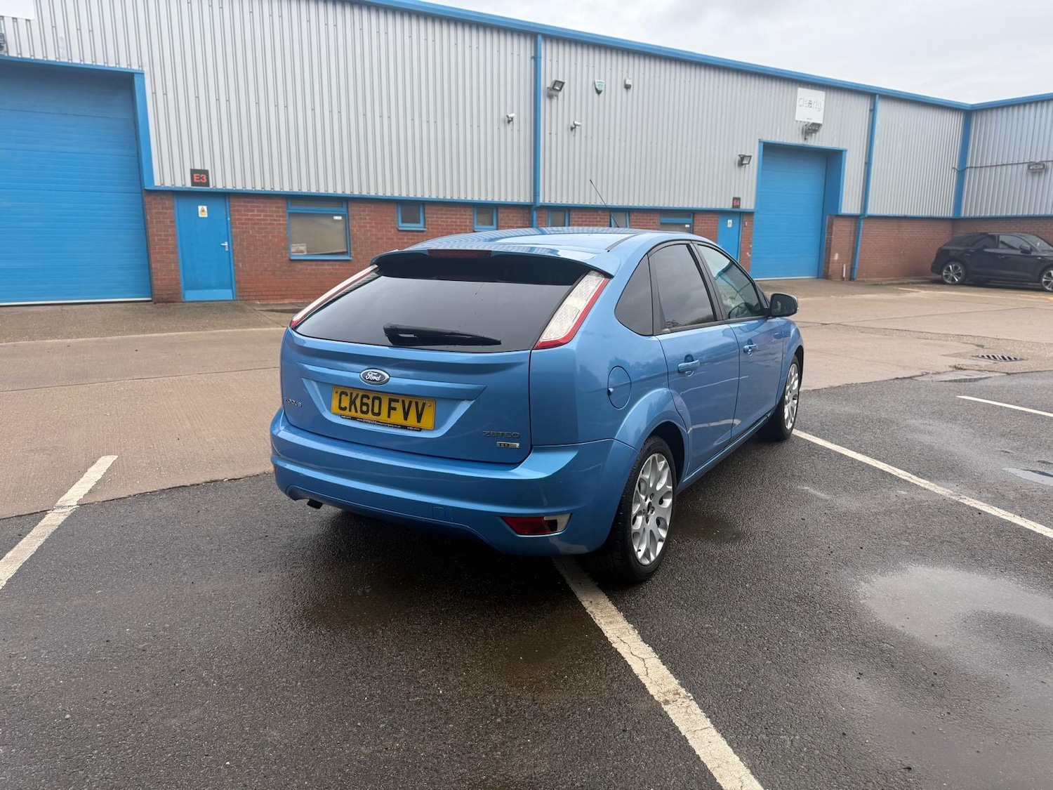 Used Ford Focus 2010 for sale - 76425714: Photo 12