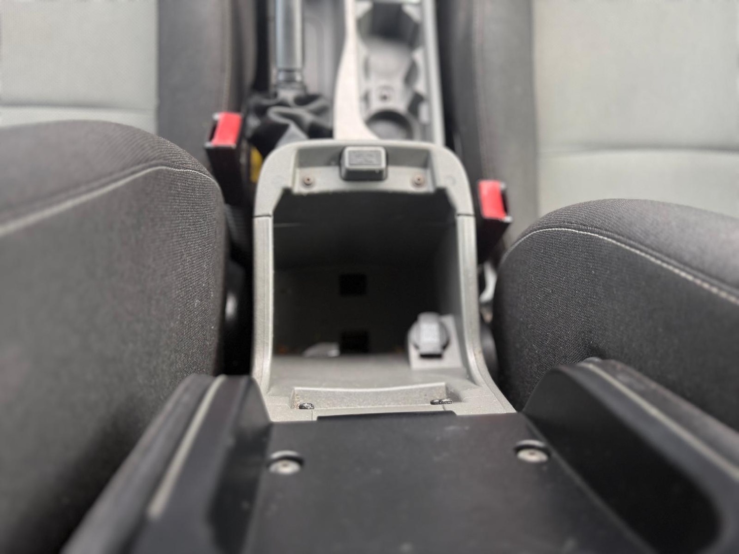 Used Ford Focus 2010 for sale - 76425714: Photo 17