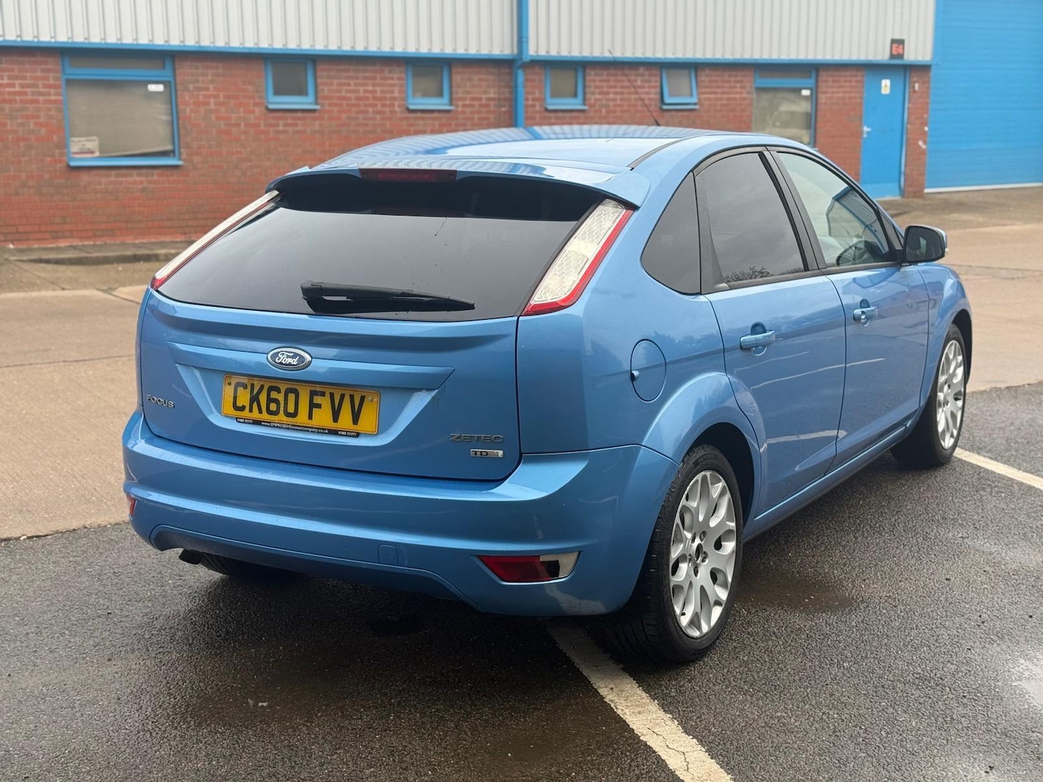 Used Ford Focus 2010 for sale - 76425714: Photo 8