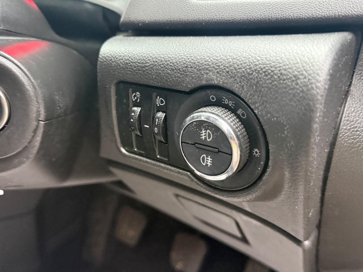 Used Vauxhall Astra 2012 for sale - 77426018: Photo 28