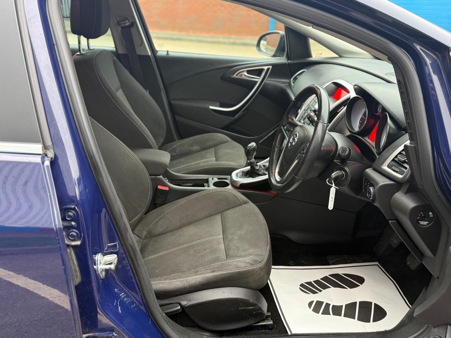 Used Vauxhall Astra 2012 for sale - 77426018: Photo 29