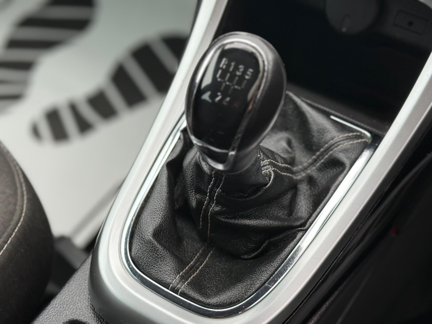 Used Vauxhall Astra 2012 for sale - 77426018: Photo 32