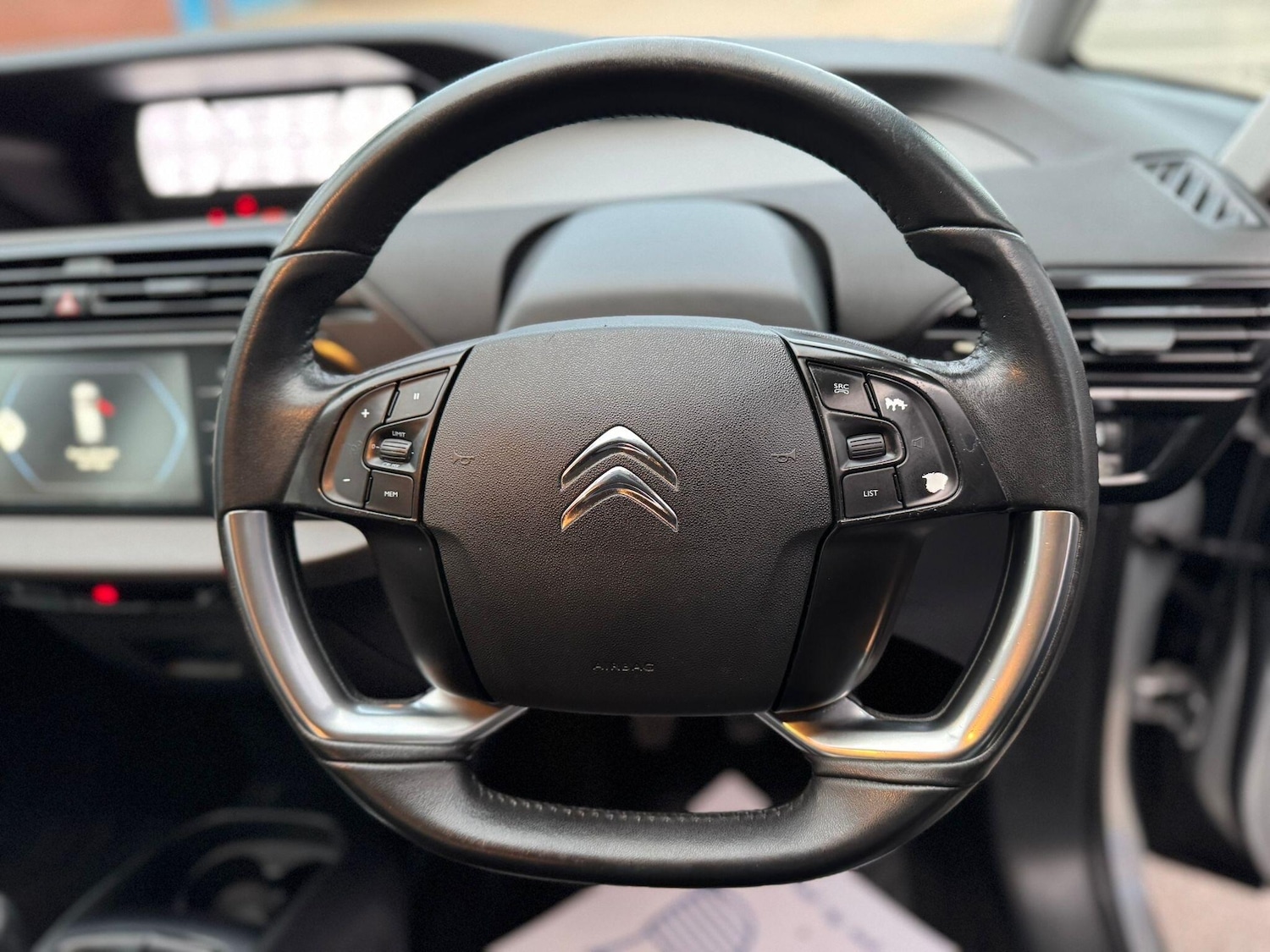 Used Citroen C4 Picasso 2015 for sale - 76512512: Photo 16