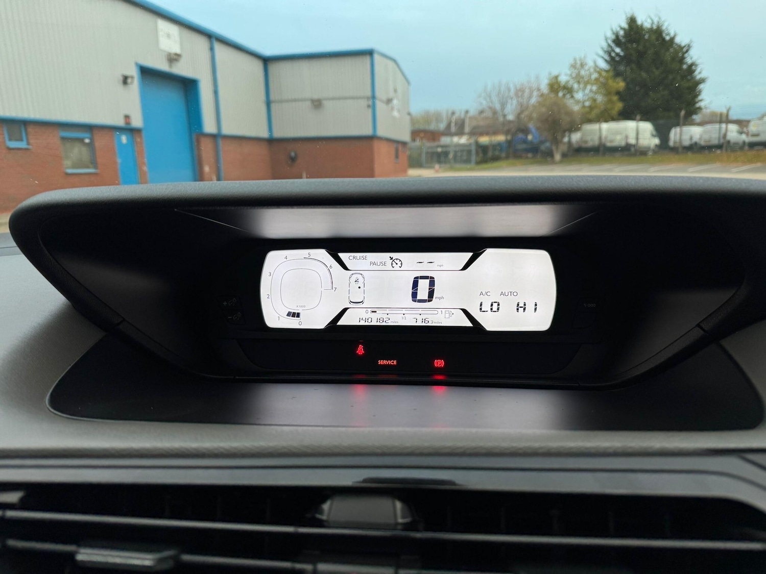 Used Citroen C4 Picasso 2015 for sale - 76512512: Photo 19