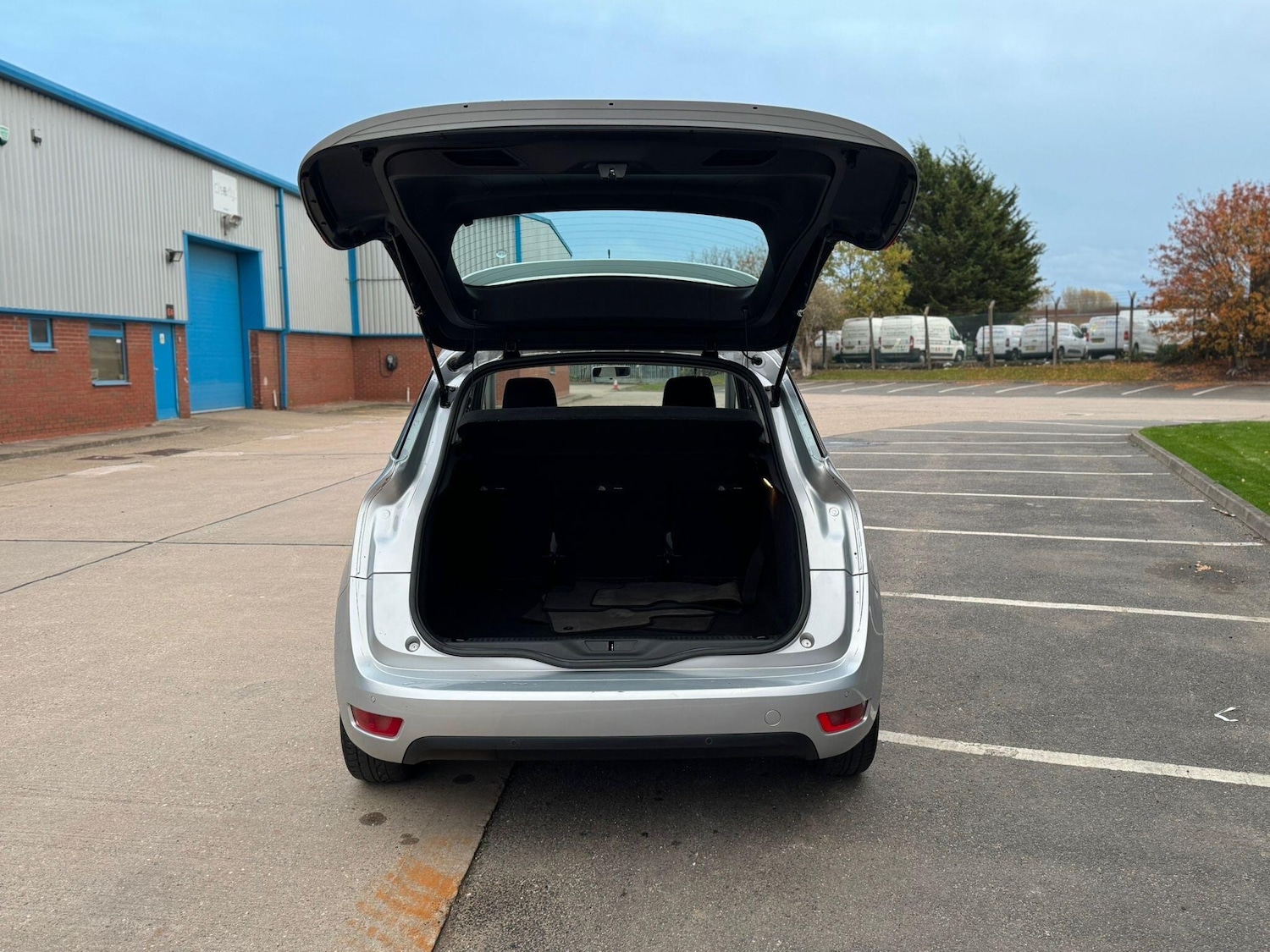 Used Citroen C4 Picasso 2015 for sale - 76512512: Photo 24