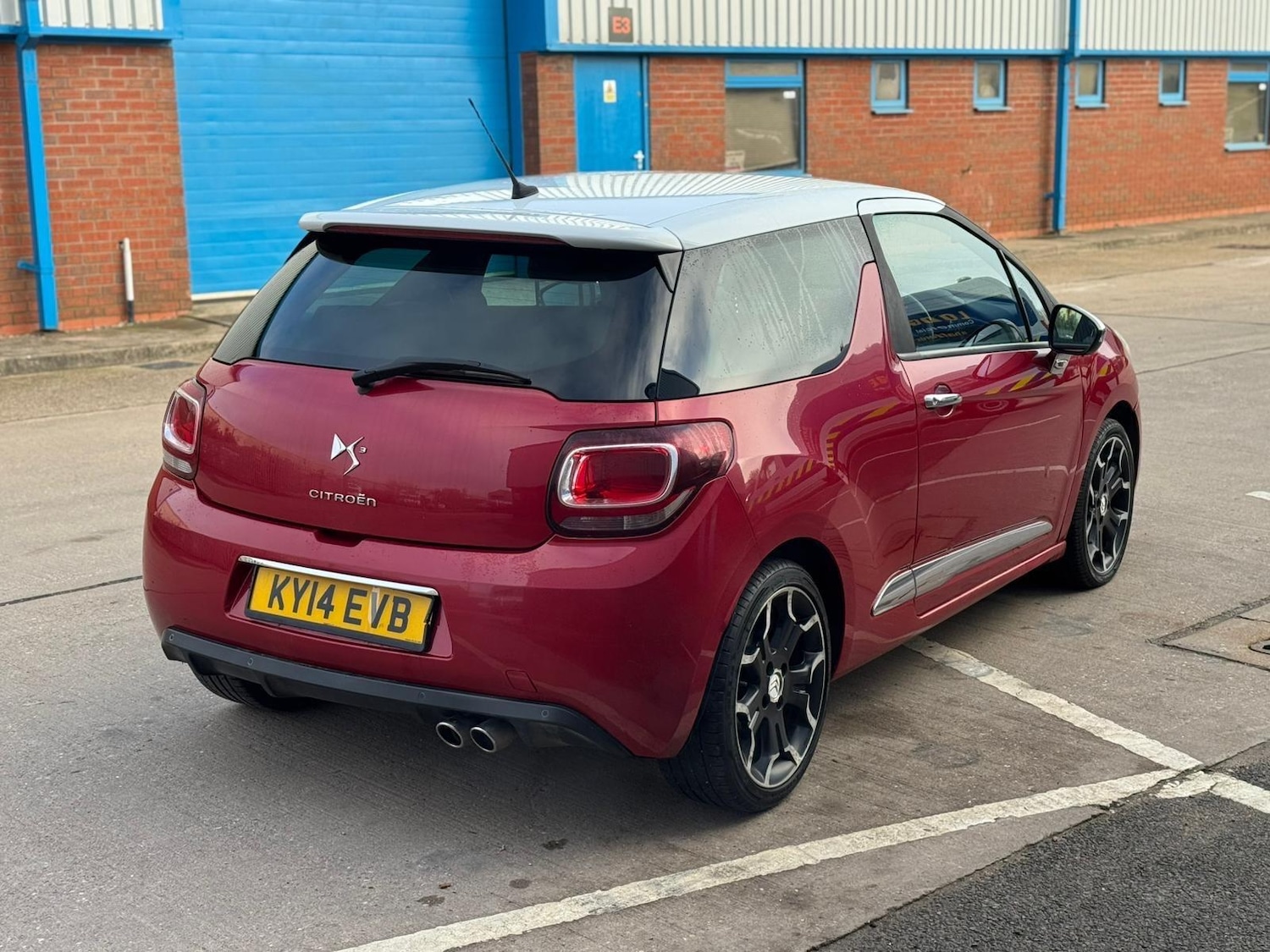 Used Citroen DS3 2014 for sale - 76801750: Photo 7