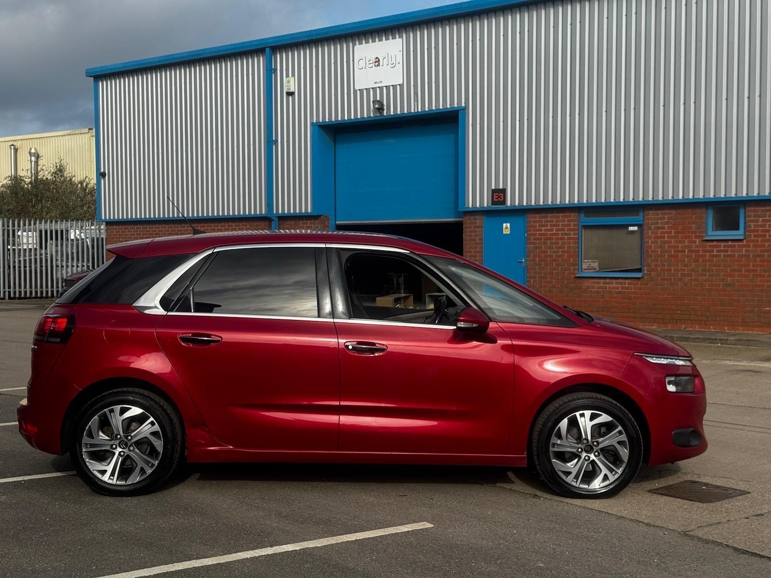 Used Citroen C4 Picasso 2013 for sale - 77671546: Photo 4