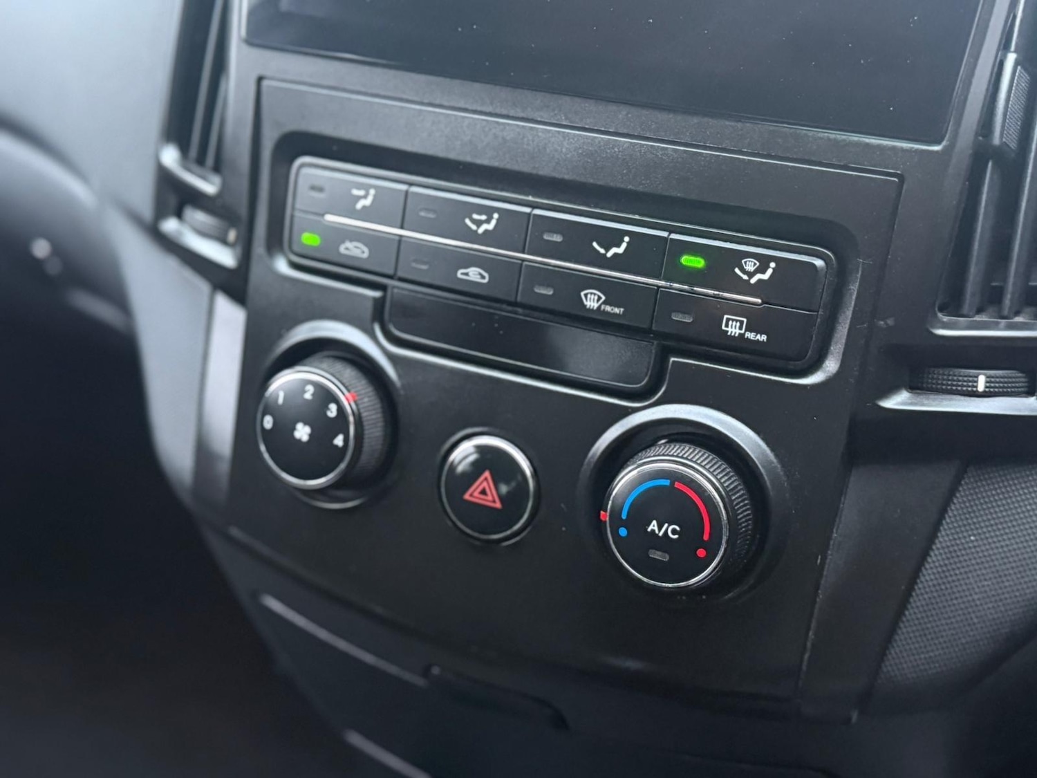 Used Hyundai i30 2011 for sale - 76607300: Photo 29