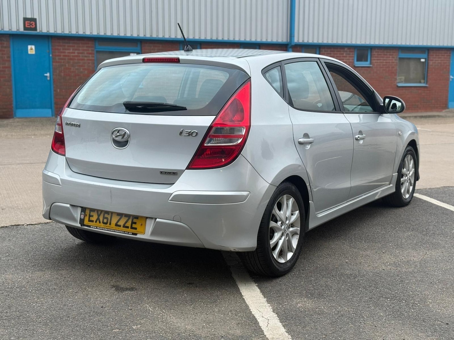 Used Hyundai i30 2011 for sale - 76607300: Photo 6