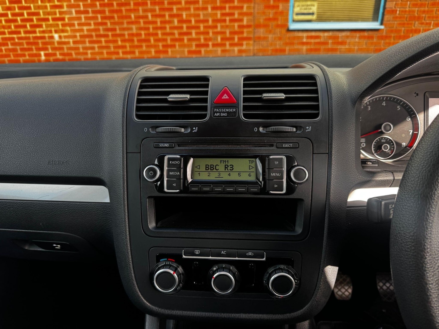 Used Volkswagen Jetta 2011 for sale - 77839020: Photo 23