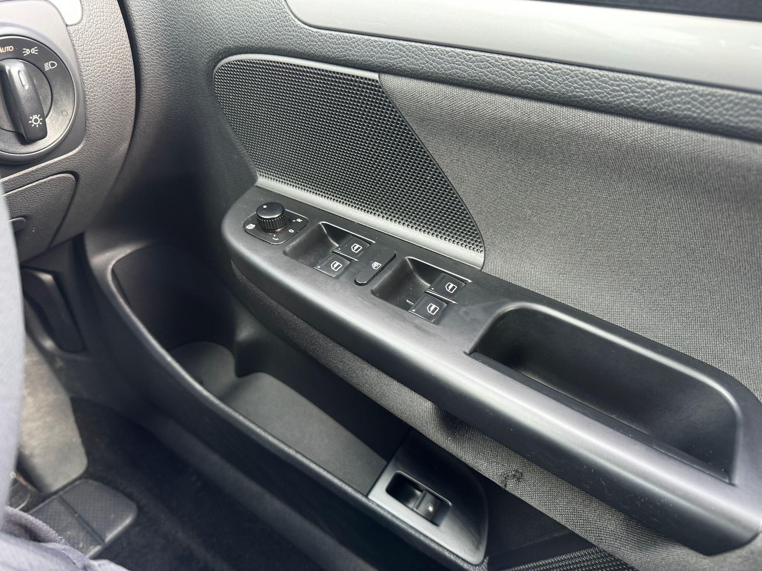 Used Volkswagen Jetta 2011 for sale - 77839020: Photo 24