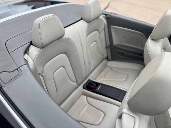 Used Audi A5 Cabriolet 2011 for sale - 76201222: Photo 20