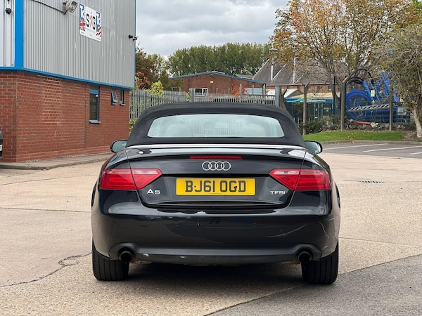 Used Audi A5 Cabriolet 2011 for sale - 76201222: Photo 2