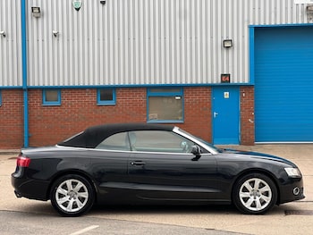 Used Audi A5 Cabriolet 2011 for sale - 76201222: Photo 4