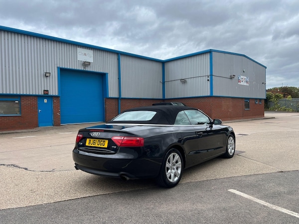 Used Audi A5 Cabriolet 2011 for sale - 76201222: Photo 9