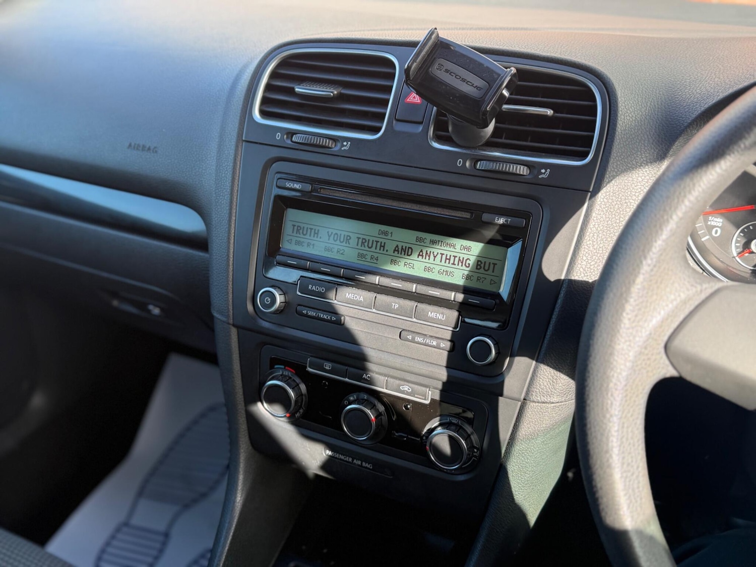 Used Volkswagen Golf 2009 for sale - 78034419: Photo 20