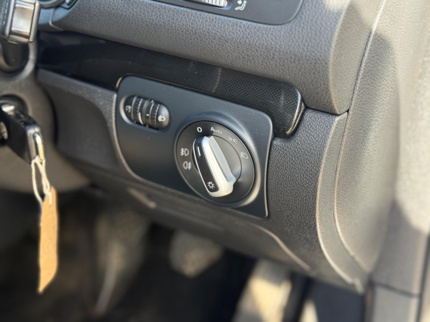 Used Volkswagen Golf 2009 for sale - 78034419: Photo 25