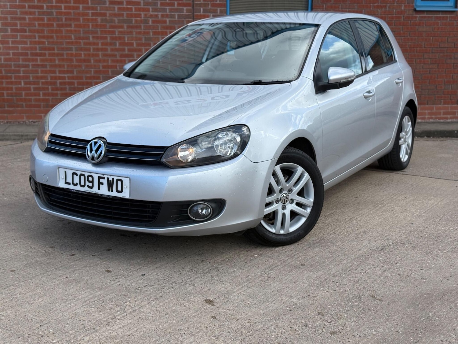 Used Volkswagen Golf 2009 for sale - 78034419: Photo 3