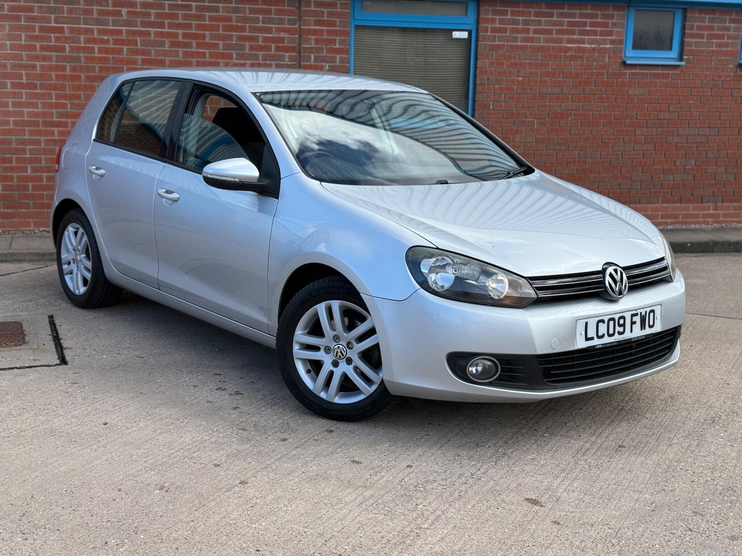 Used Volkswagen Golf 2009 for sale - 78034419: Photo 5
