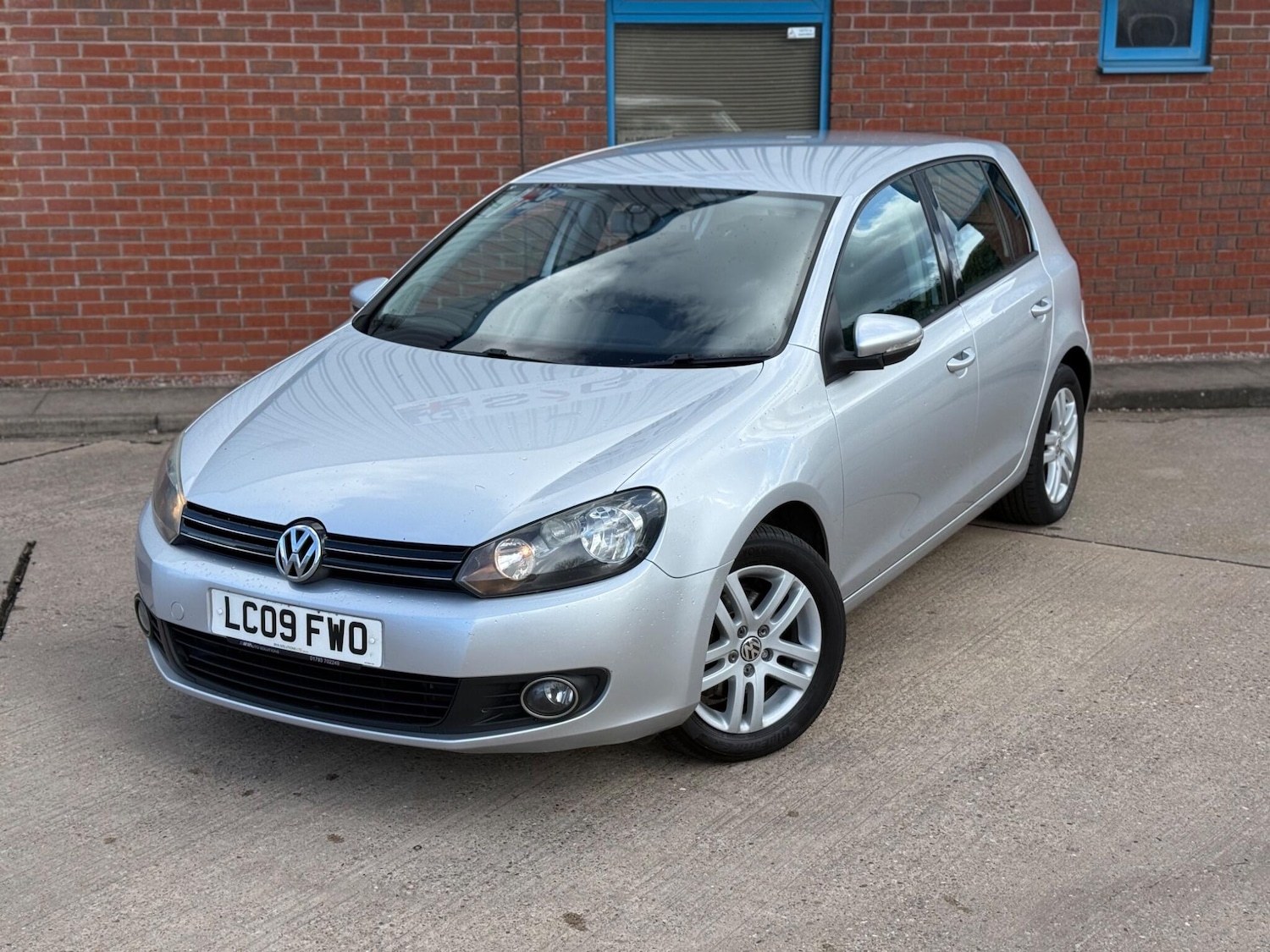 Used Volkswagen Golf 2009 for sale - 78034419: Photo 8