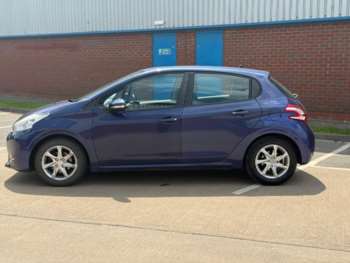 Used Peugeot 208 2013 for sale - 74921556: Photo