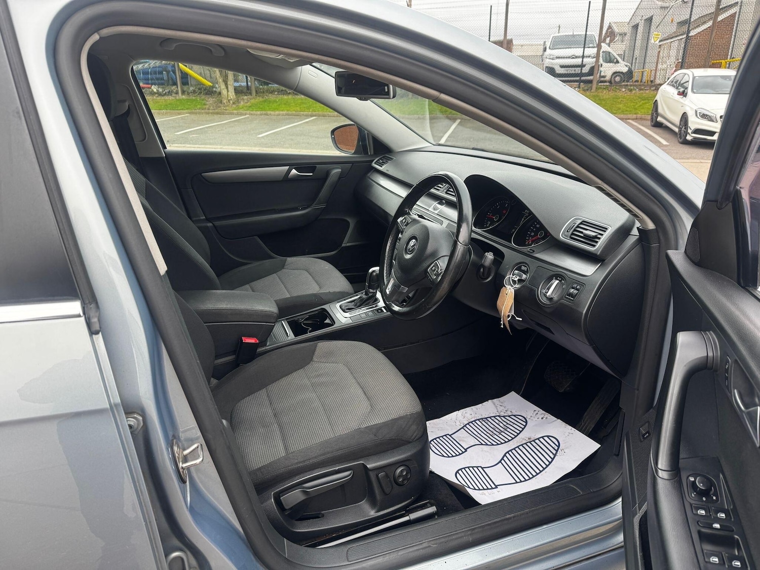 Used Volkswagen Passat 2011 for sale - 78128092: Photo 13