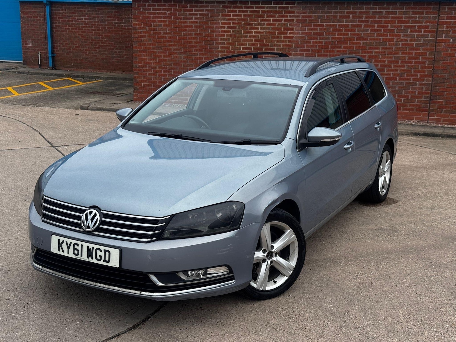 Used Volkswagen Passat 2011 for sale - 78128092: Photo 6