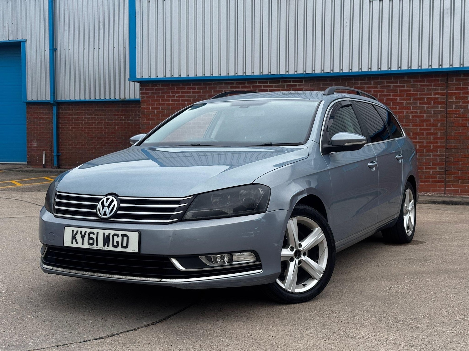 Used Volkswagen Passat 2011 for sale - 78128092: Photo 9