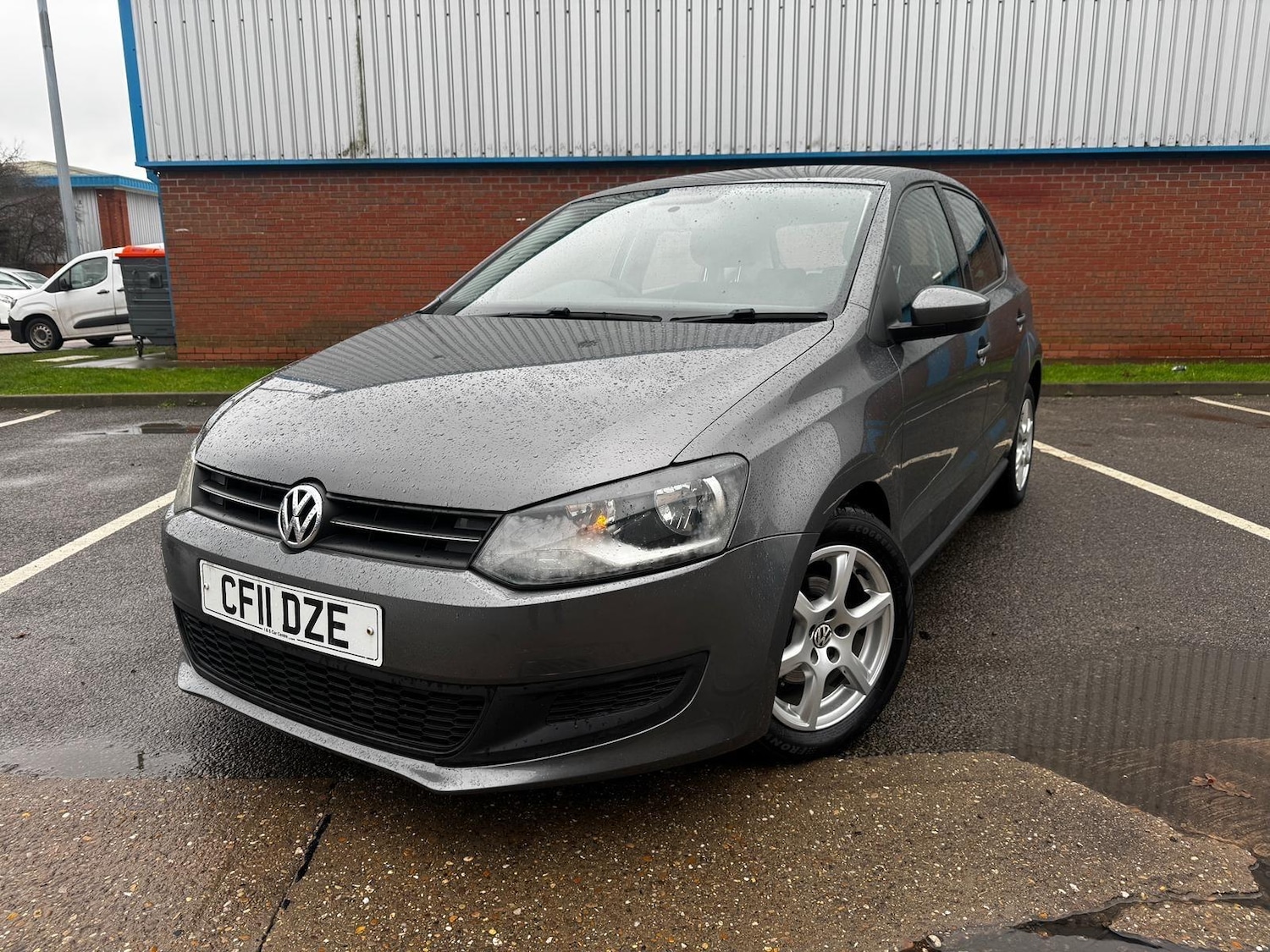 Used Volkswagen Polo 2011 for sale - 77291582: Photo 10