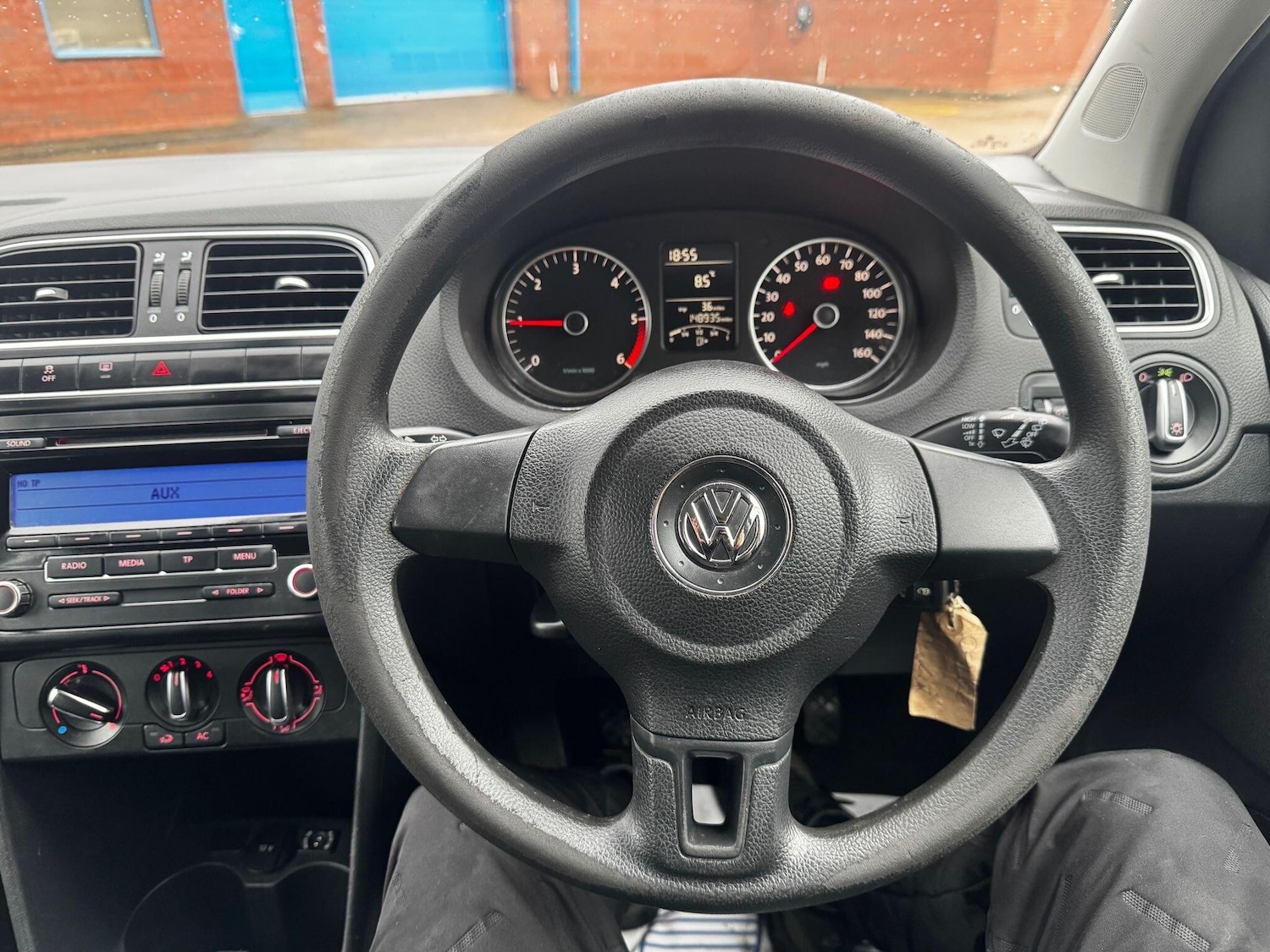 Used Volkswagen Polo 2011 for sale - 77291582: Photo 22