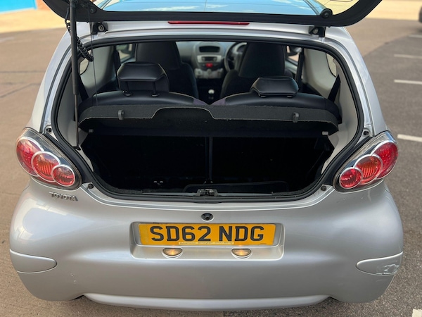 Used Toyota AYGO 2012 for sale - 76072427: Photo 20