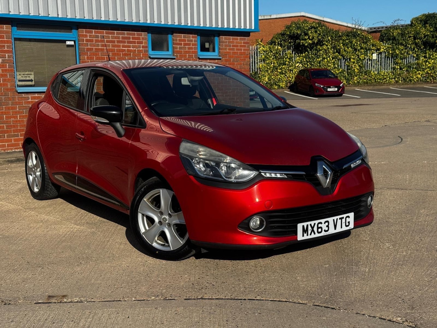 Used Renault Clio 2013 for sale - 77925391: Photo 10