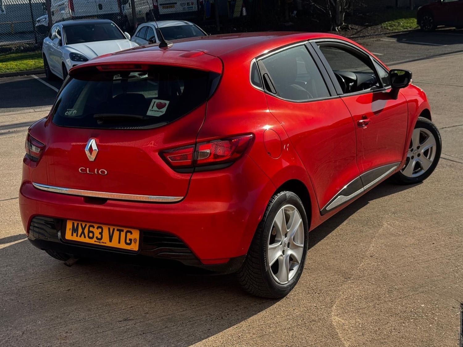 Used Renault Clio 2013 for sale - 77925391: Photo 8