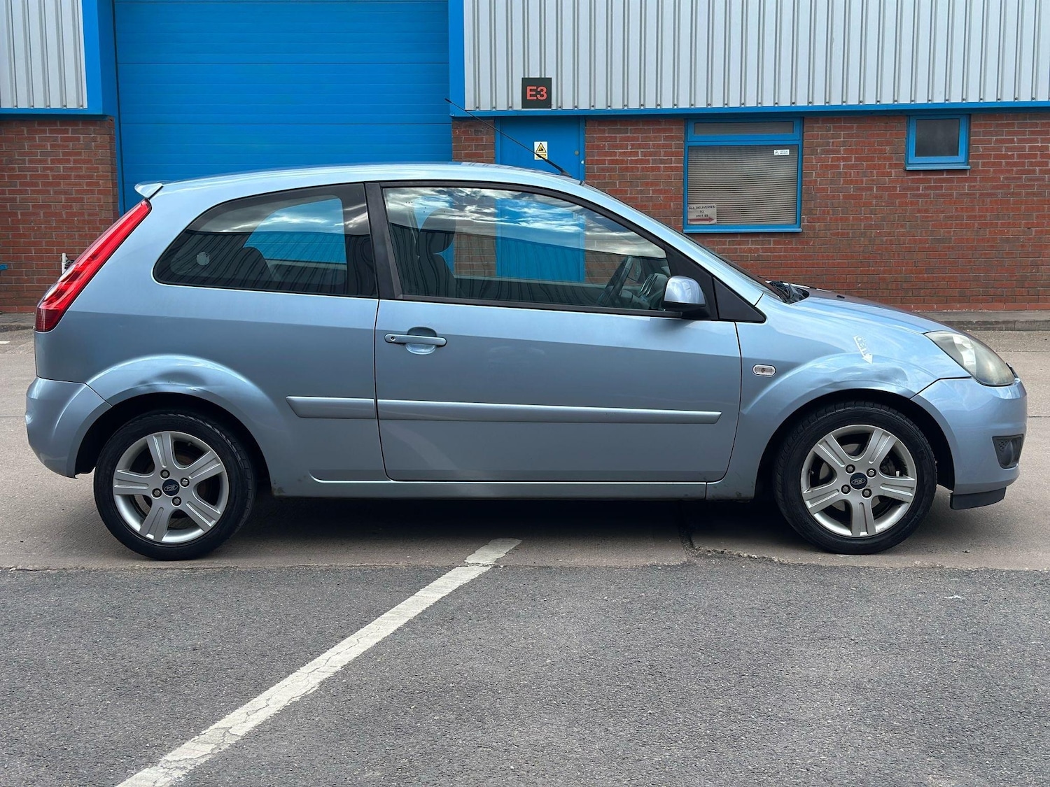 Used Ford Fiesta 2007 for sale - 77290977: Photo 4