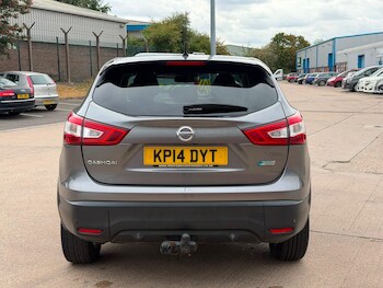 Used Nissan Qashqai 2014 for sale - 79601450: Photo