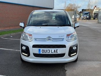 2013 (13) - 1.6 HDi 8V VTR+ 5dr