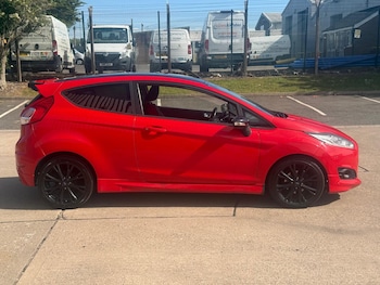 Used Ford Fiesta 2016 for sale - 78763263: Photo
