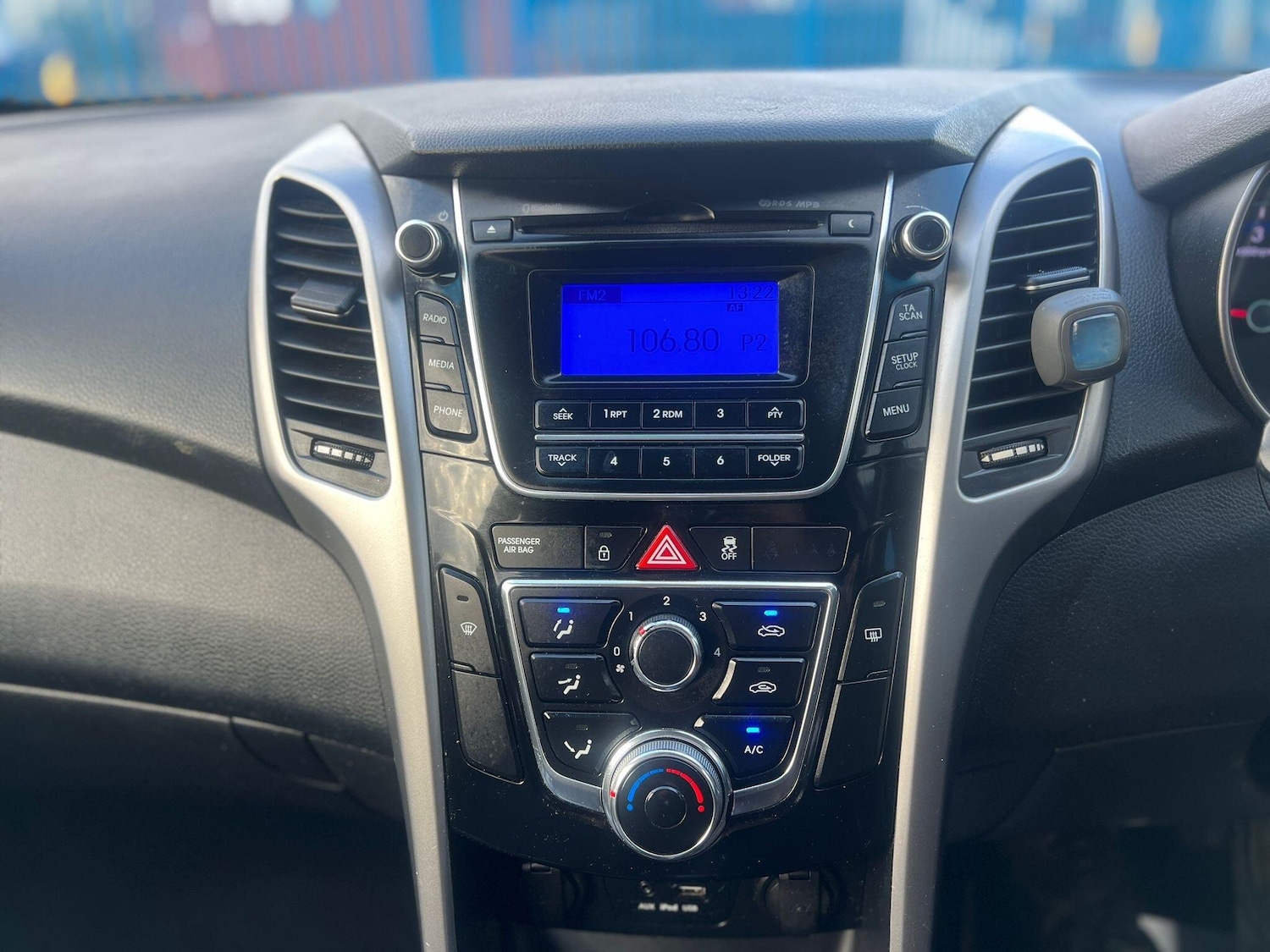 Used Hyundai i30 2015 for sale - 76620128: Photo 22