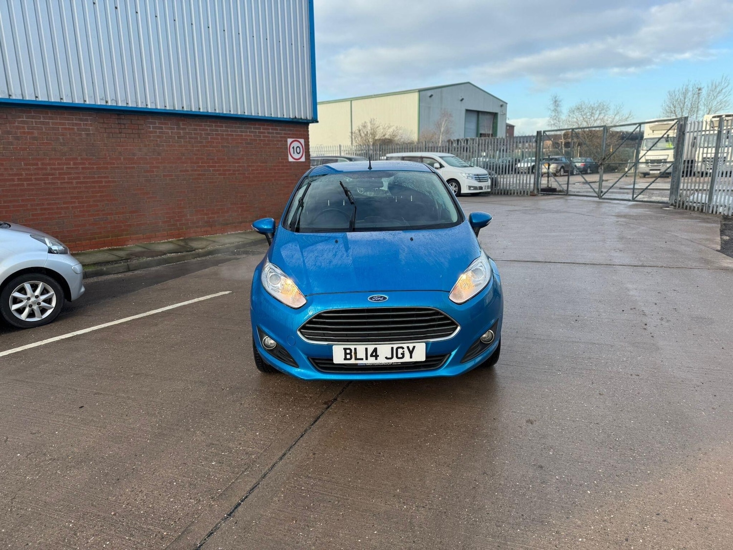 Used Ford Fiesta 2014 for sale - 77351801: Photo 2